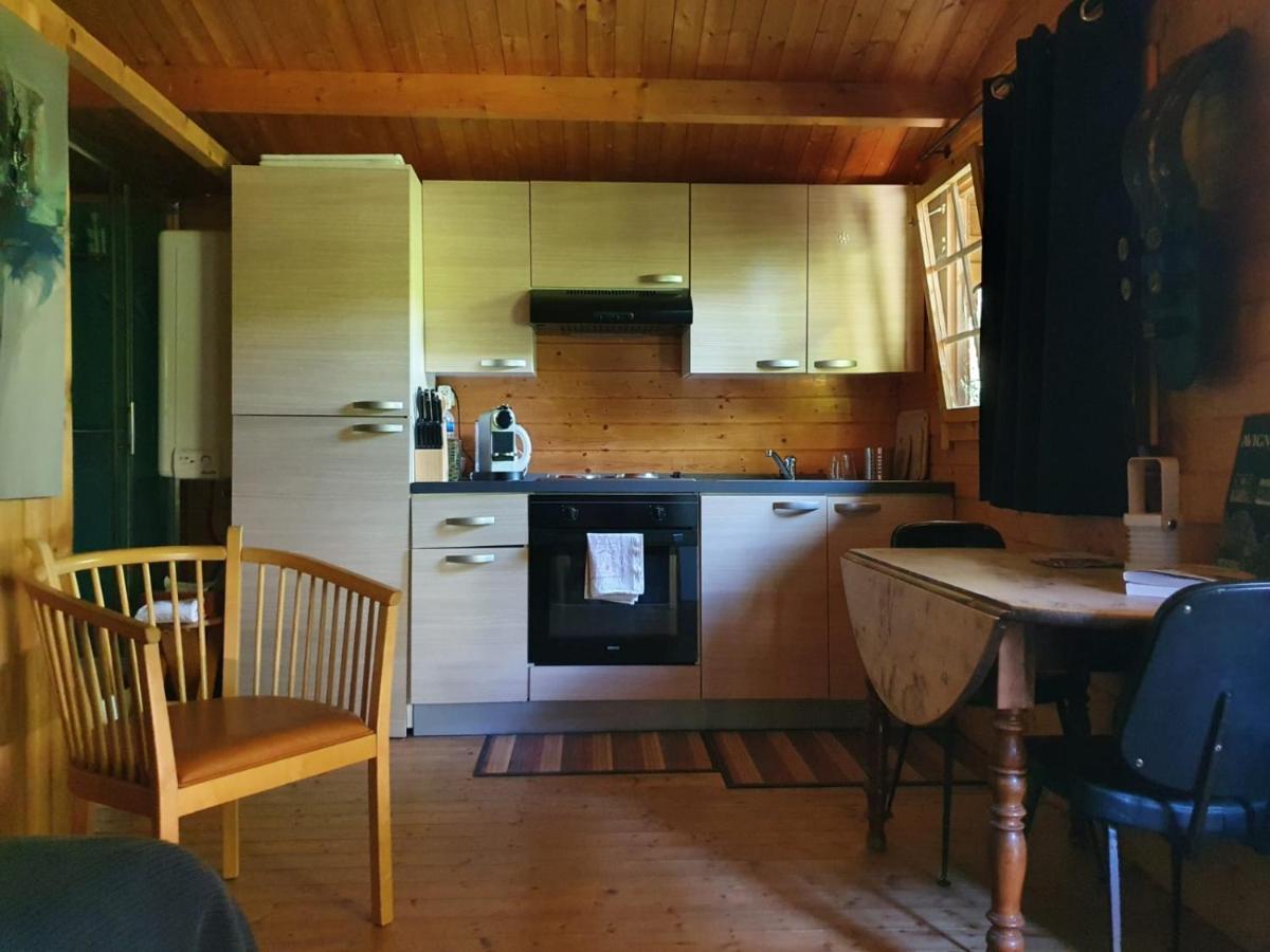 La Cabane du Pesquier en Provence Caumont-sur-Durance Extérieur photo