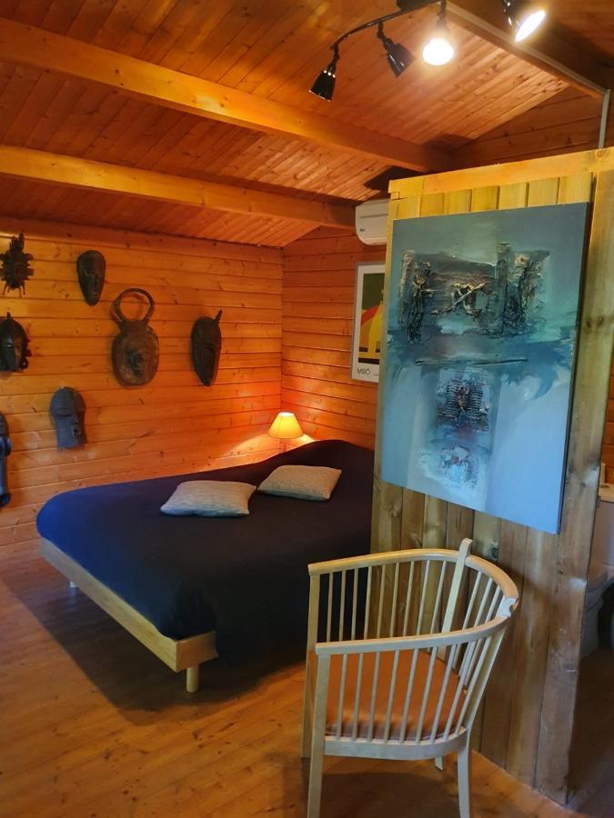 La Cabane du Pesquier en Provence Caumont-sur-Durance Extérieur photo